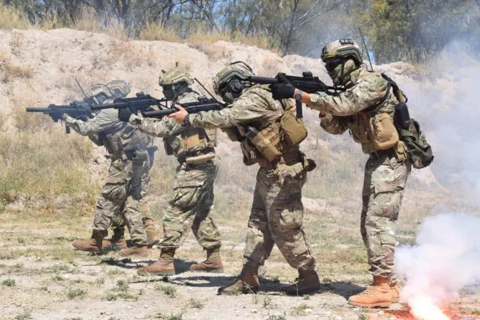 Cia Comandos 603 BT APC9 (8)