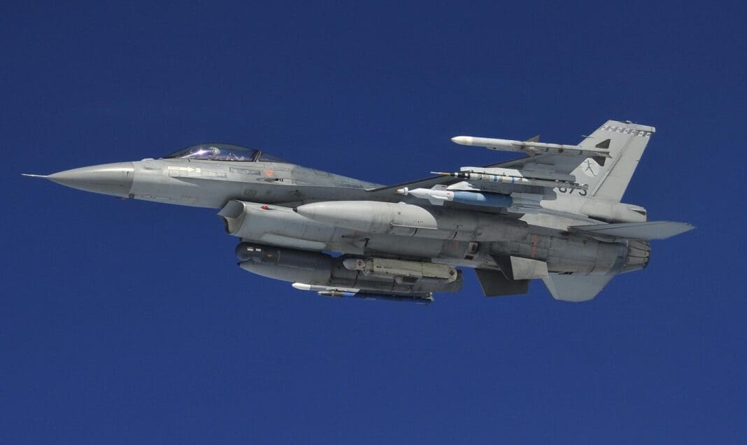 Red Flag-Alaska provides aerial refueling