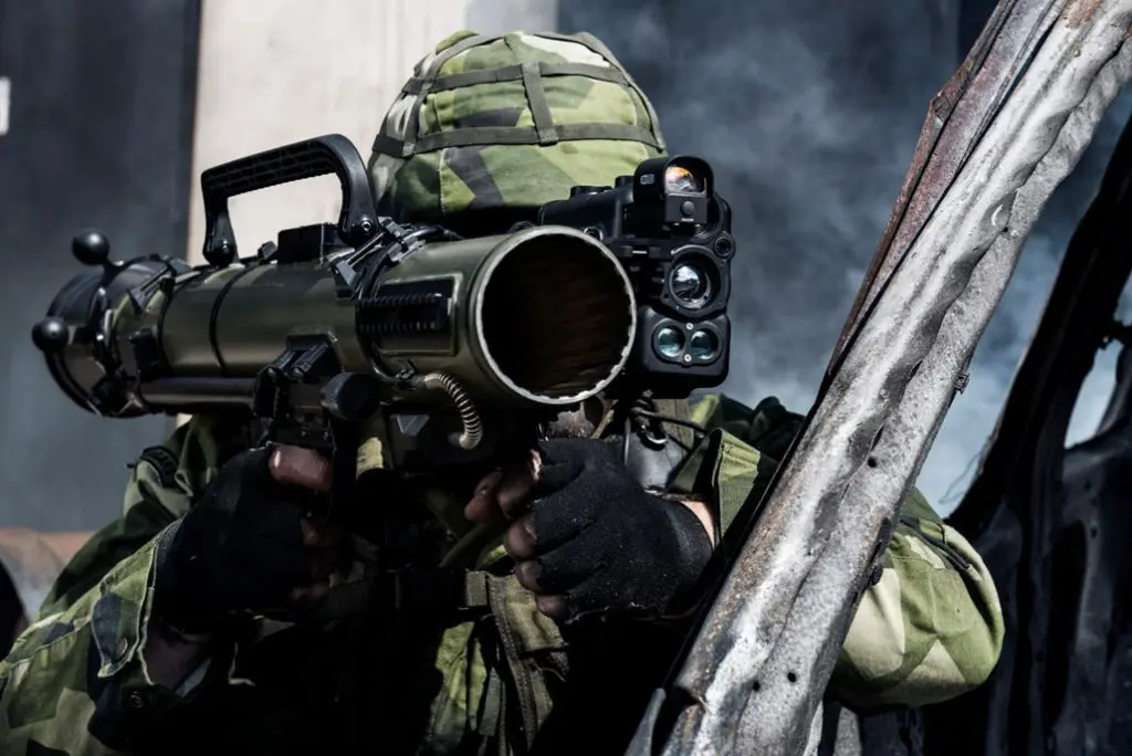 Zona Militar - Desde la Sociedad por la Defensa