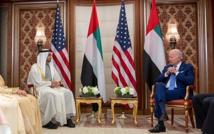 Biden invita al presidente de Emiratos Árabes Unidos a visitar EE.UU.