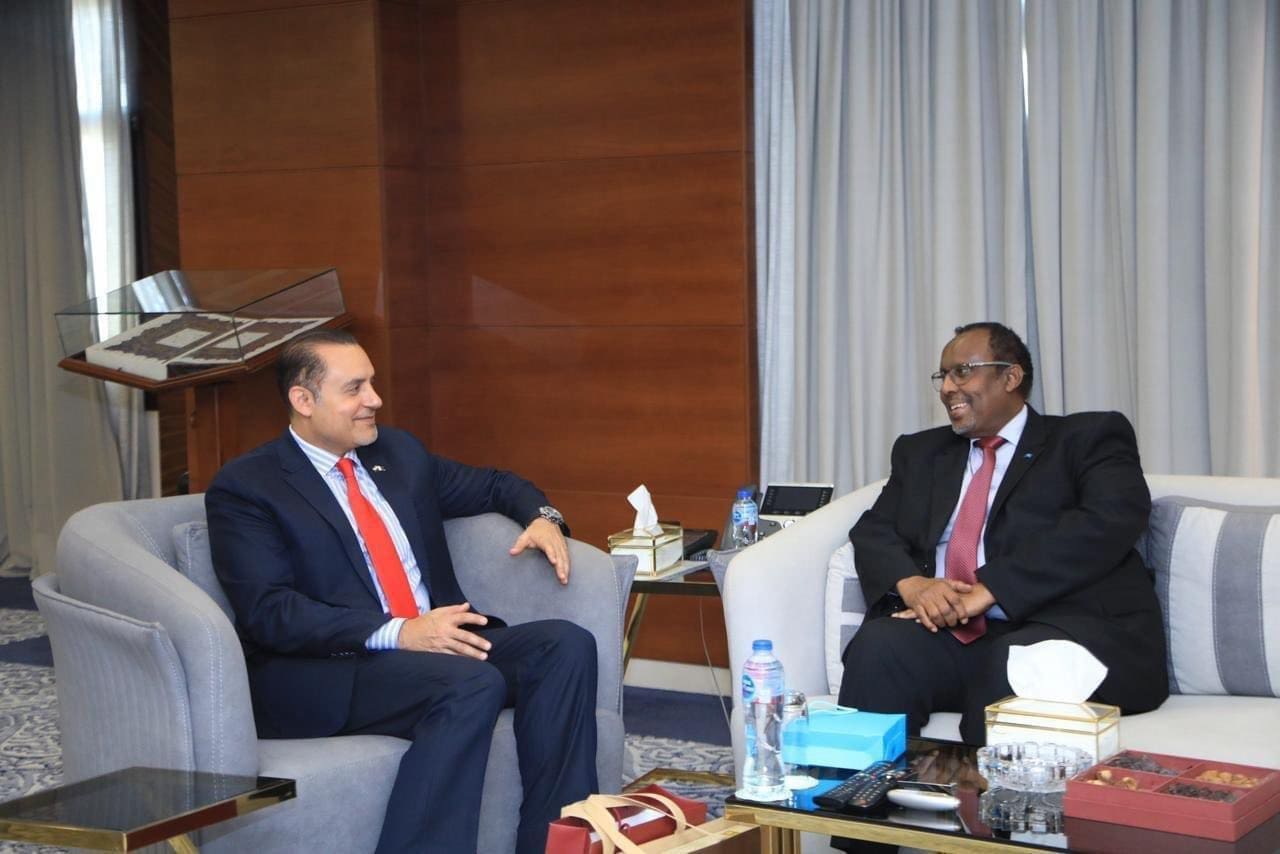 SNTV News on X: "#Somalia's Ambassador to #Egypt Ali Abdi Aware held a meeting today with #Qatari Ambassador in #Cairo Tariq Al-Ansari. They discussed ways to strengthen cooperation and bilateral relations between