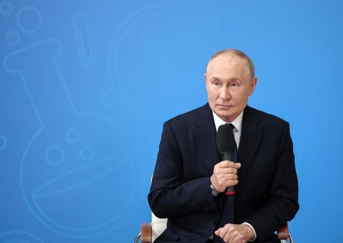 Donbas Blitz: Putin Boasts of Rapid Russian Gains