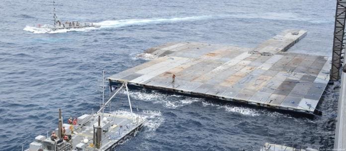 Toneladas de ayuda humanitaria, listas para ingresar a Gaza – DW –  15/05/2024