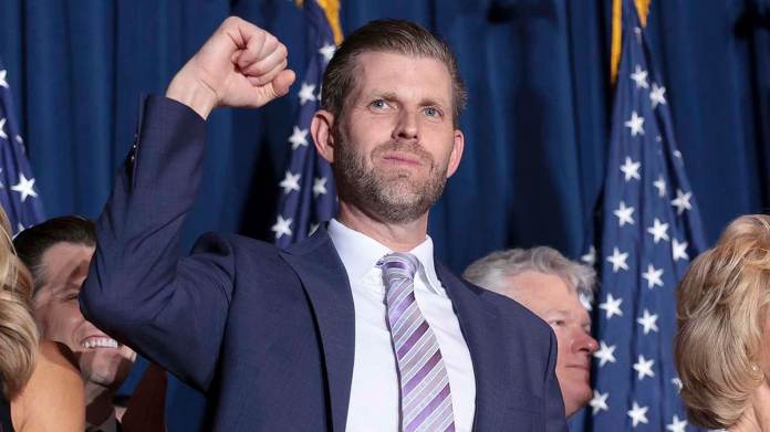 Eric Trump revela si papá procesaría a Hillary Clinton y Hunter Biden si se le concediera un segundo mandato - Tamizhan Kural