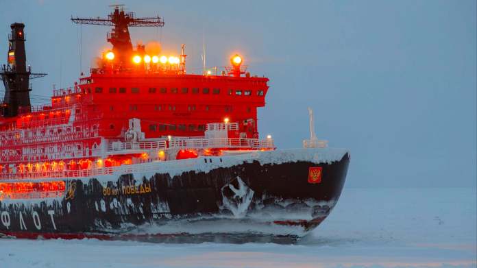 Rusia atasca la ruta del Ártico con buques rebosantes de petróleo para China y la India