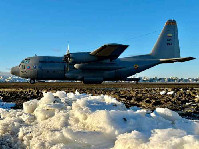 C-130 "FAC-1005" - Fuerza Aeroespacial Colombiana - Marambio