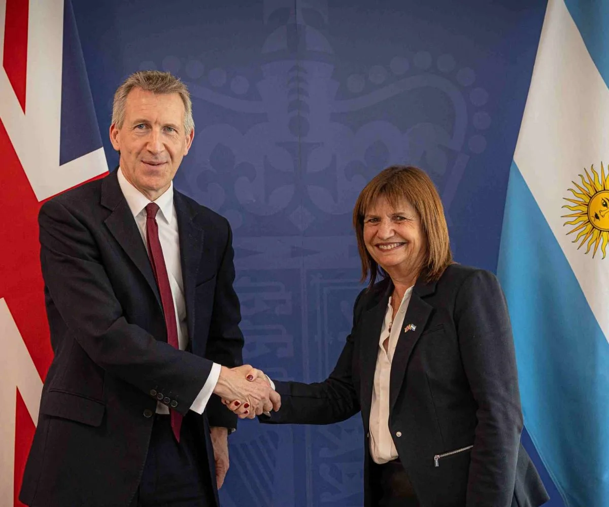 Patricia Bullrich y Dan Jarvis