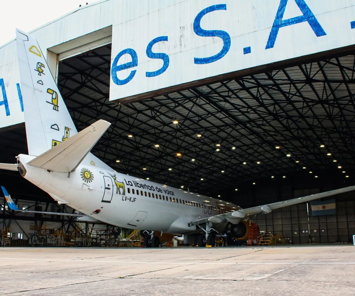 Alianza y cooperación entre FAdeA y Flybondi