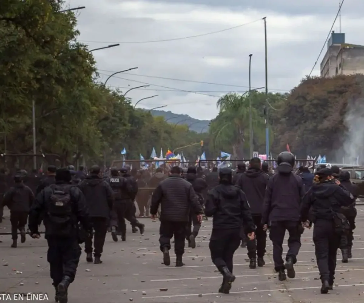 Protesta salarial Policía de Jujuy 