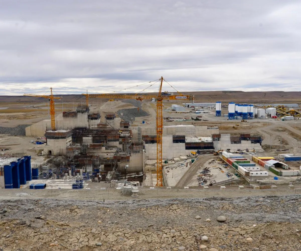 Construcción represas chinas en Santa Cruz